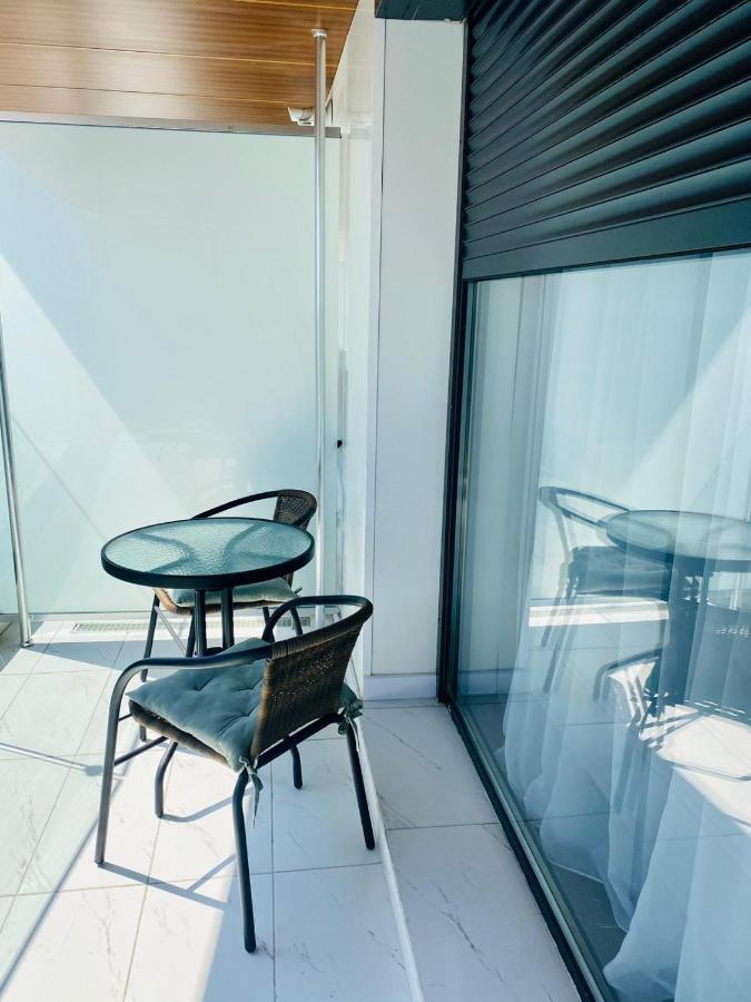 Vista Del Mar Apartment Mamaia Exterior photo